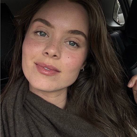 Meet your Posher, Veda - Picture 1 of 1